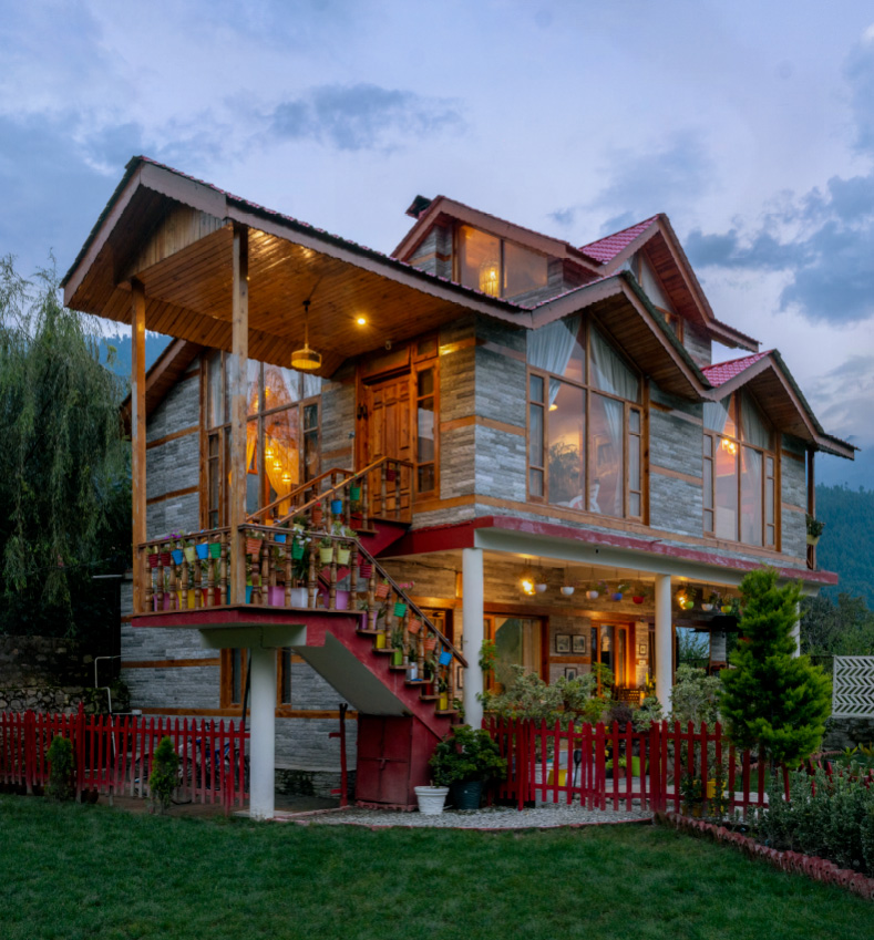 Experience the Best Cottage in Manali