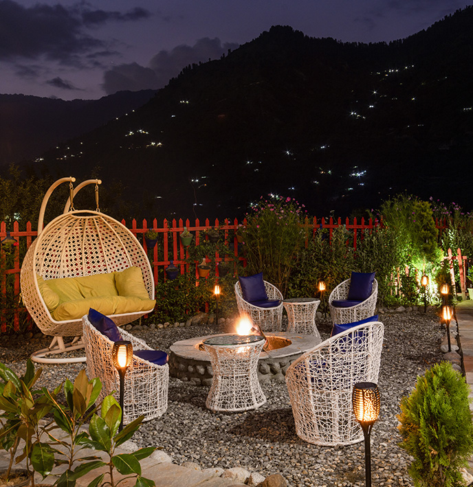 Holiday Cottage in Manali with Mountain View